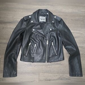 Levi's Black Faux Leather Moto Jacket Silver  Harware Baddie Classic Streetwear